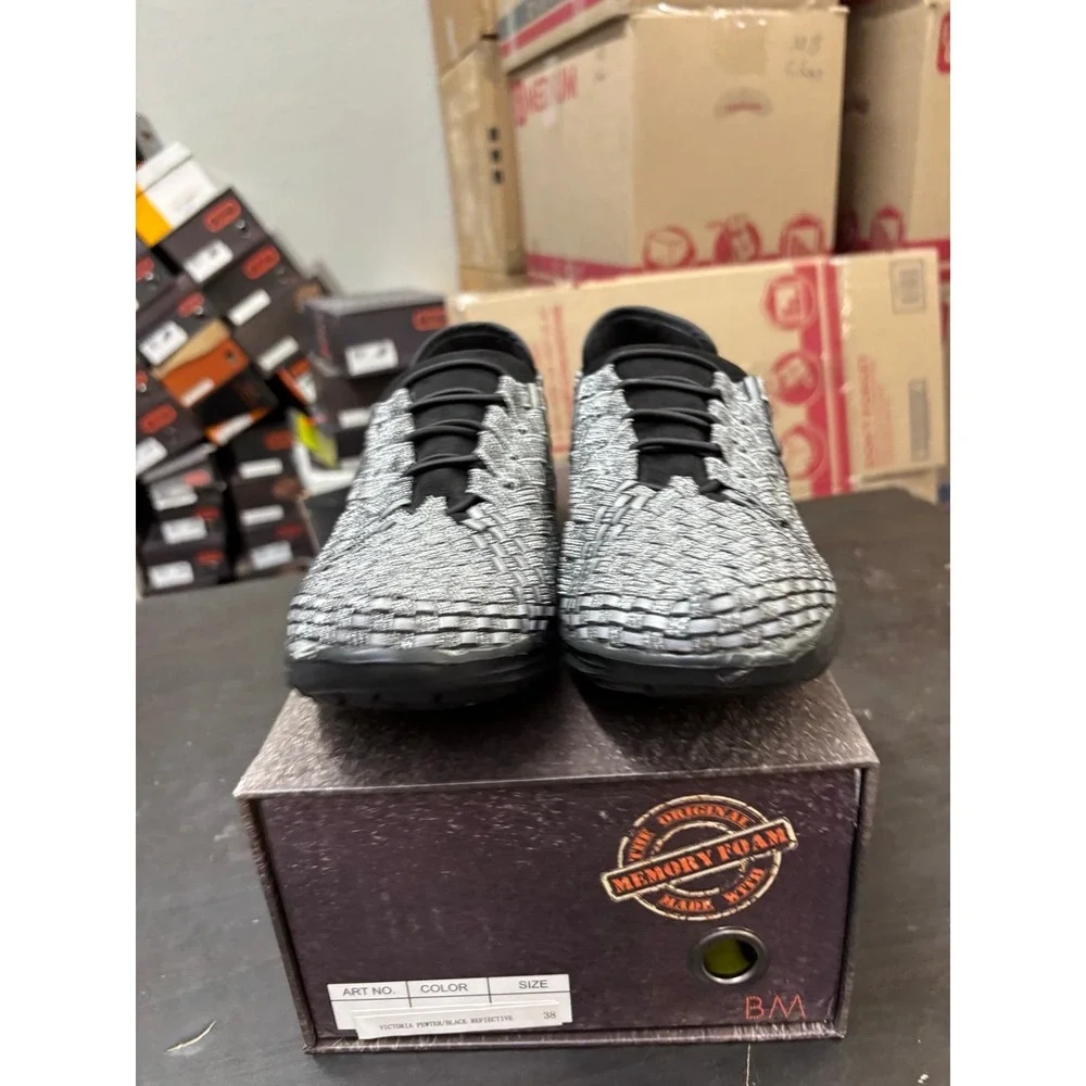 Bernie Mev Victoria Pewter Black Reflective Woven Sneakers Womens 38 US 7 NEW